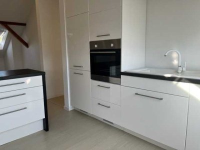 zentral und ruhig gelegene Dachgeschosswohnung