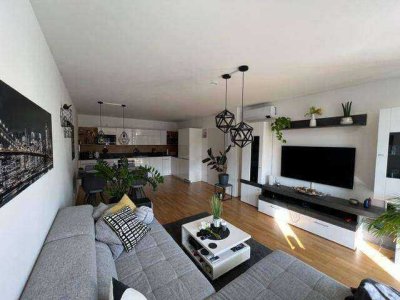 Schöne und gepflegte 1,5-Raum-Wohnung mit EBK in Heilsbronn