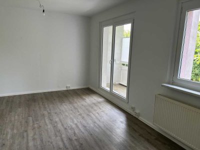 Kleine feine Erdgeschosswohnung mit 4 Zimmern!