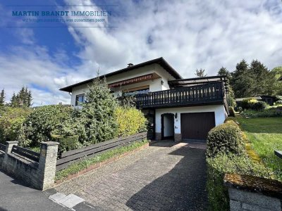 Freistehendes Einfamilienhaus mit Einliegerwohnung in schöner Waldrandwohnlage von Waldems-Esch