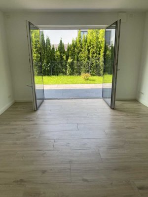 hell, ruhig, modern - 2-Zimmer-Terrassenwohnung mit eigenem Garten