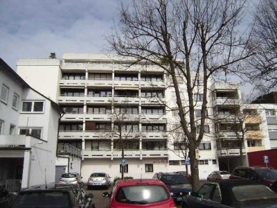 Schöne, geräumige ein Zimmer Wohnung in Neu-Ulm (Kreis), Senden