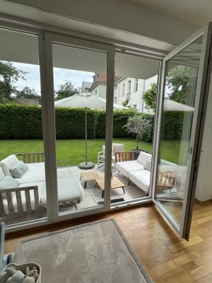 Stilvolle 3-Zimmer-Erdgeschosswohnung mit 210qm Garten