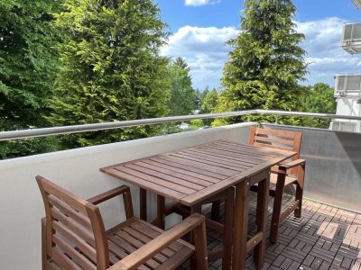 Ruhige, moderne 4-Zimmer-Wohnung mit grünem Ausblick und Tiefgarage