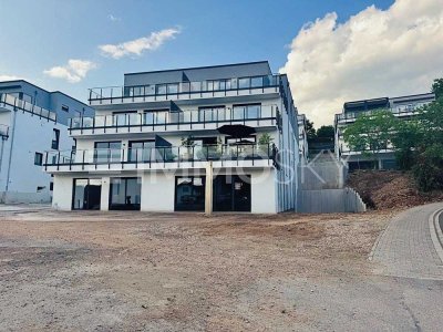 "Eleganter Neubau – Komfortables Familienwohnen mit Balkon"