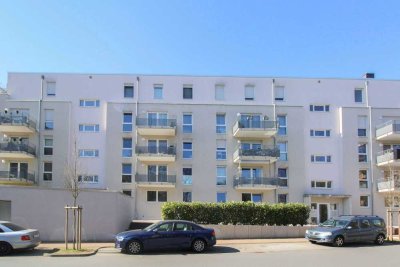 Moderne Bauweise und energieeffizient: 2-Zimmer mit Balkon und Tiefgarage in Steinbach (Taunus)