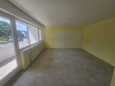 Sanierte Wohnung in Hassels mit großem Balkon