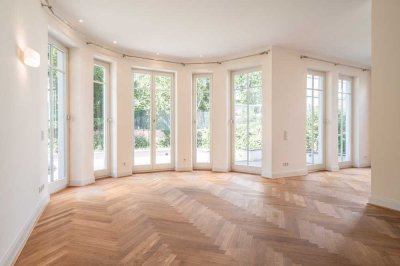 Df.-Zoo: Moderne Villa mit Gäste-/Personalapartment in feinster Zoolage