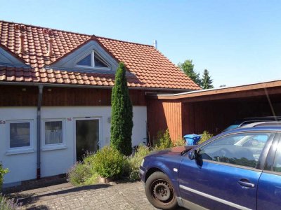 Wertheim- Bettingen: gemütliche Doppelhaushälfte mit Stellplatz und Carport