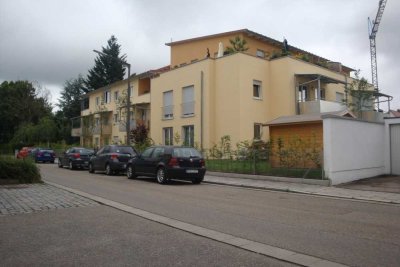 Schöne 2-Zimmer-EG-Wohnung mit Terasse in Regensburg