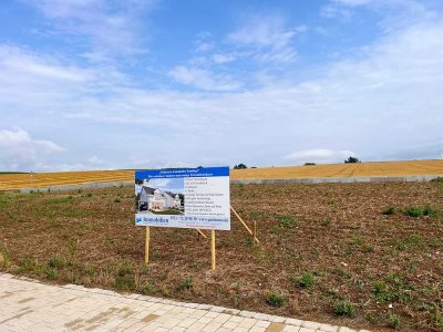 "Wohnen wo die Natur beginnt" - Sonniges EFH am Ortsrand von Köngen