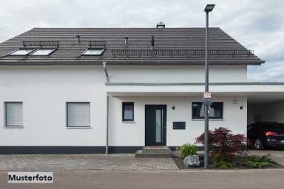 Mehrfamilienhaus mit 3 Wohnungen als Kapitalanlage