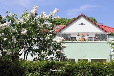 Mehrfamilienhaus in ruhiger Lage als Kapitalanlage - provisionsfrei