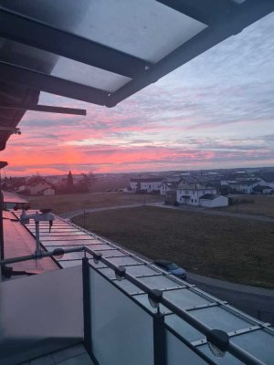 Luxuriöses Penthouse mit 3 Zimmern und Balkon in Ampfing