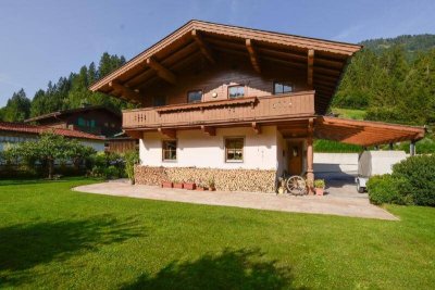 Charmantes Einfamilienhaus mit großem Garten in Kirchberg