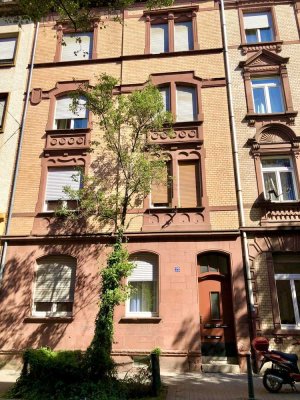 Geräumiges 5-Parteien-Mehrfamilienhaus in Ludwigshafen Nord/Hemshof