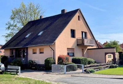 Direkt in Uetze, 2-Familienhaus, + Wohnbereich im Souterrain
