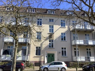 Geräumige 3-Zimmer-Wohnung mit Duschbad und zwei Balkonen in attraktiver Lage