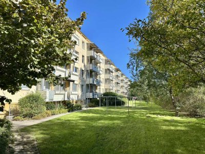 Schöne 2-Zi.-Wohnung mit Balkon - ruhig und zentral gelegen