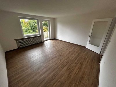 Zentral gelegene, helle 3-Zimmer-Wohnung mit Süd-Balkon in Eggenfelden