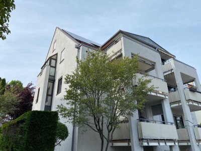 Große 2,5 Zimmer Wohnung sofort verfügbar!