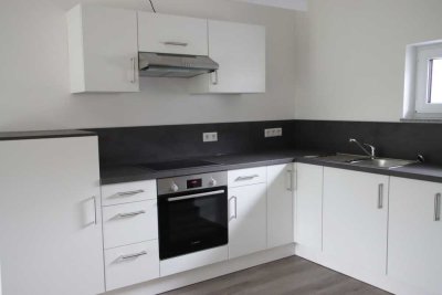 Schöne 2-Zimmer-Wohnung mit EBK und Terrasse