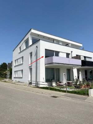 *PROVISIONSFREI* Neue hochwertige 3,5-Zimmer-Wohnung mit Balkon, Aufzug und Tiefgaragenstellplatz
