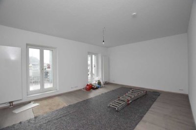 Erstbezug: Kernsanierte 4-Zimmer Wohnung in der Innenstadt für max. 3 Personen