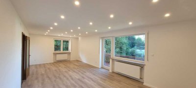 Ruhige, helle 4-Zimmer-Wohnung mit großem Balkon in Aystetten