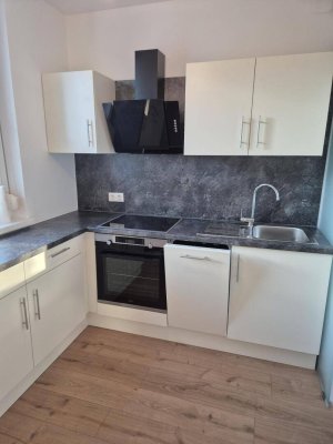 2 Zimmer mit Balkon