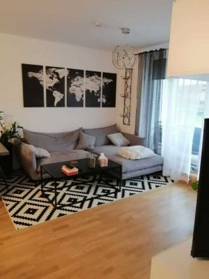 Moderne 1,5 - Zimmerwohnung mit Aufzug Einbauküche Balkon