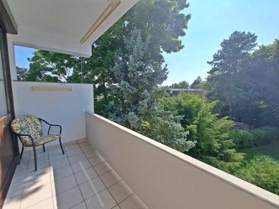Top 4 1/2 Zimmer Wohnung mit Wintergarten und Loggia in Baden - Nähe Schloss Leesdorf in Grünruhelage