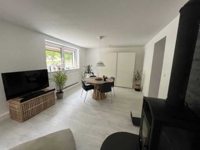 Moderne DHH mit EBK und Stellplatz