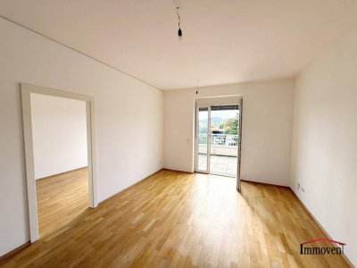 Sehr schöne und helle 2-Zimmerwohnung mit Terrasse!