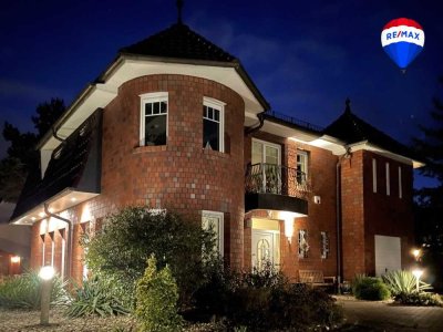Provisionsfrei: Traumhafte Villa mit Garage in seenaher Lage von Falkensee