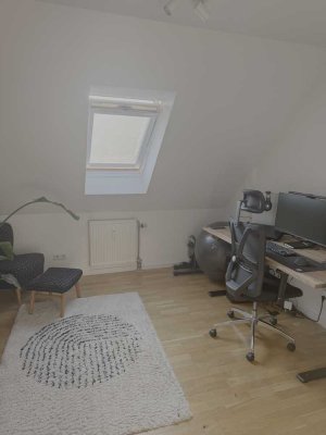 3-Zimmer Dachgeschosswohnung mit Balkon in Eppelheim