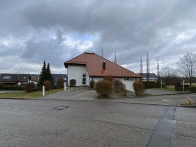 Ehemaliges Kirchengebäude in Göppingen-Maitis zu verkaufen!
