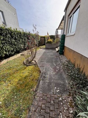 EG, 5 ZImmer, 2 Bäder, Terrasse + Garten , nur 3 Wohneinheiten - OHNE ZUS. KÄUFERPROVISION