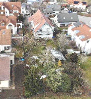 Romantisches MFH mit 3 Wohnungen und zusätzlichem Bauplatz in Jettingen (Oberjettingen)  bei Nagold