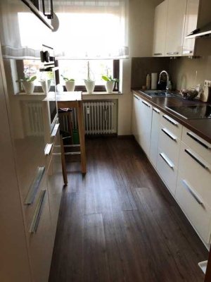 Schöne und gepflegte 4-Raum-Wohnung mit Balkon in Würselen