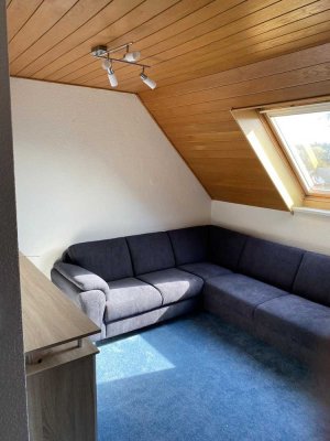 2,5-Zimmer-Dachgeschoss-Wohnung in Niederwenigern, Hattingen