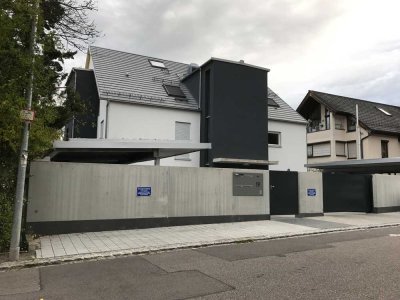 Dachgeschosswohnung mit Balkon und Gartennutzung zu verkaufen