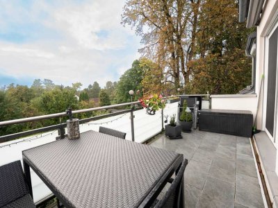 Charmante Dachgeschosswohnung mit großem Sonnenbalkon – neuwertig und energieeffizient
