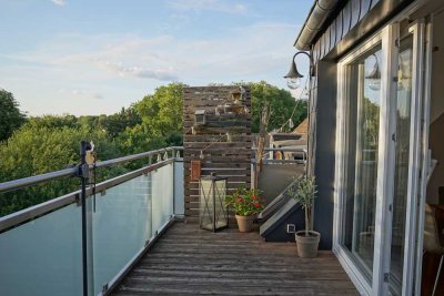 4 Zimmer Wohnung im Moltkeviertel mit großem Balkon, neuer Elektrik + Dach + Heizung und Stauraum