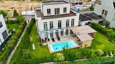 Hochwertige Villa am See im Potsdam