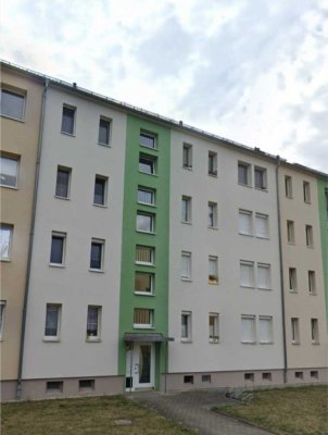 Kapitalanleger aufgepasst. Vermietete und neusanierte 2-Raumwohnung in Groitzsch zu verkaufen