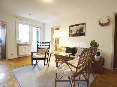 Helle 4-Zimmer-Wohnung mit Loggia in Altstadtnähe