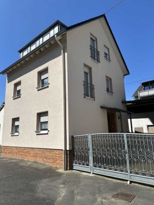 Wohnhaus mit Potenzial für eigene Ideen. Ideal für Familien oder Mehrgenerationenwohnen