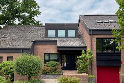 Langenhagen Alt Godshorn: Splitlevel Einfamilienhaus mit Einliegerhaus nebenan – 2 Häuser