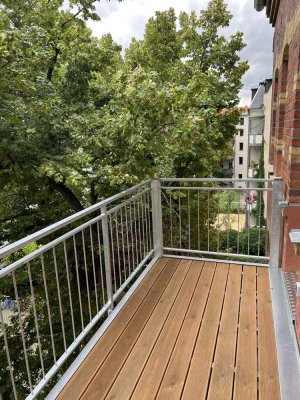 **Traumhafte 4-Raum-Wohnung mit EBK, Balkon & STP für PKW** WE 08